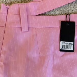 New mini cut out detailed skirt